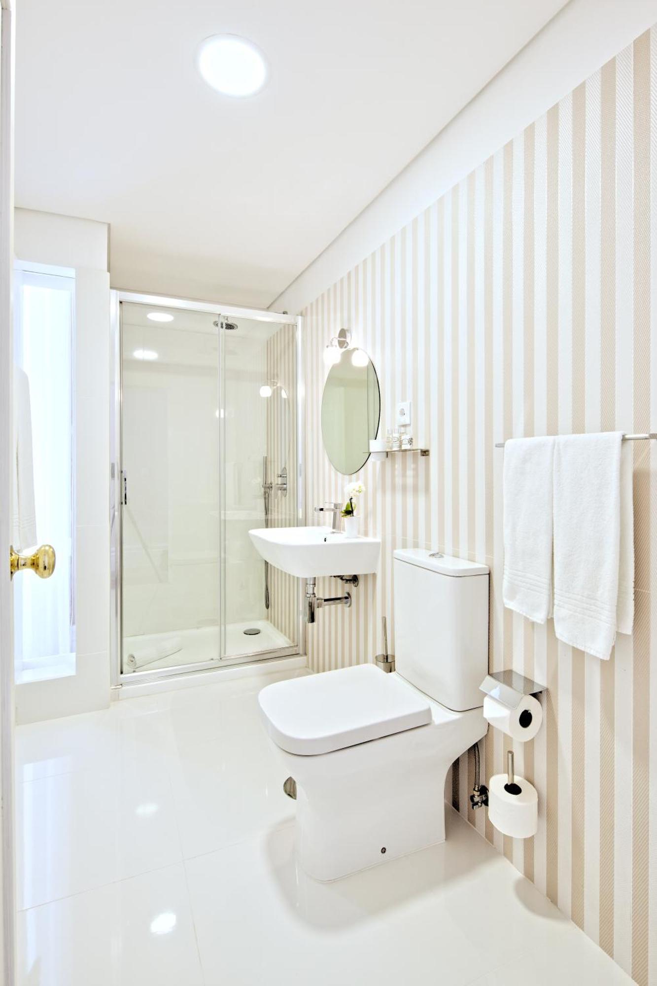 Deluxe Twin or Double Room